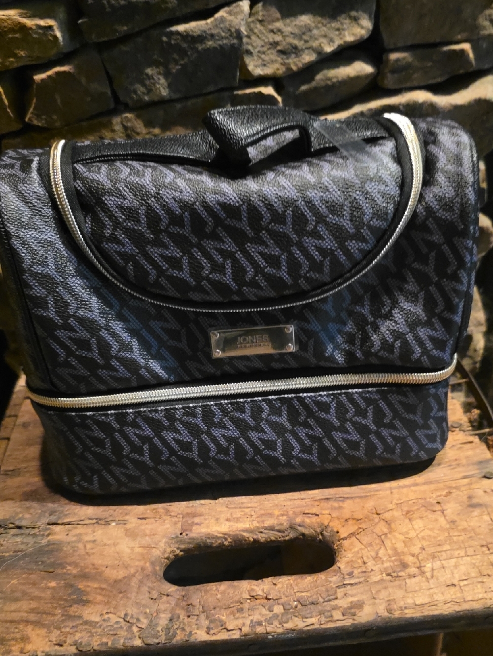 Jones New York Black Patterned Cosmetic Travel Case with Silver Trim